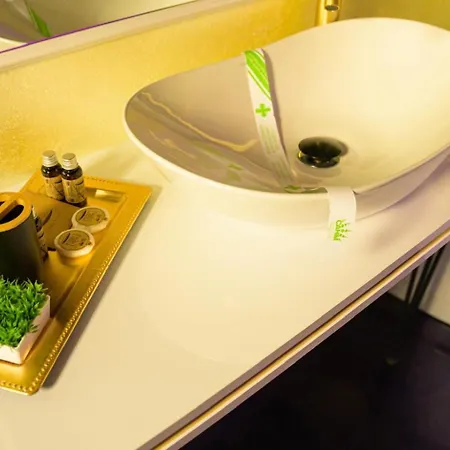 Boutique18plus - Adults Only 3* Năvodari