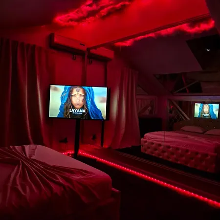 Boutique18plus - Adults Only Casa de hóspedes