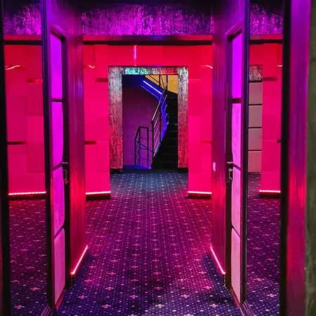招待所 Boutique18plus - Adults Only 那沃达利