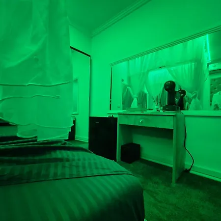 Boutique18plus - Adults Only 3*